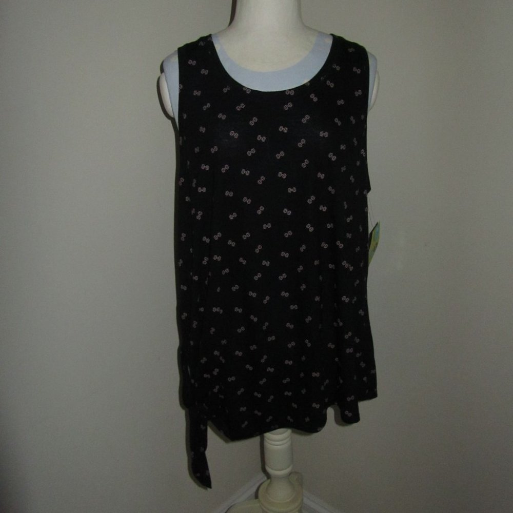 Women's X-Large Sleeveless Top by XERSION NWT.